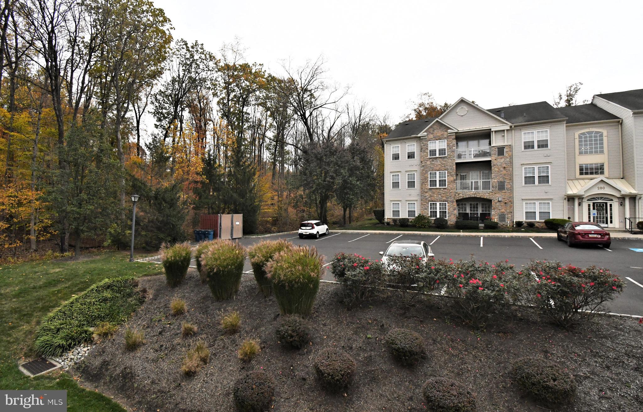 FOREST RIDGE - Residential