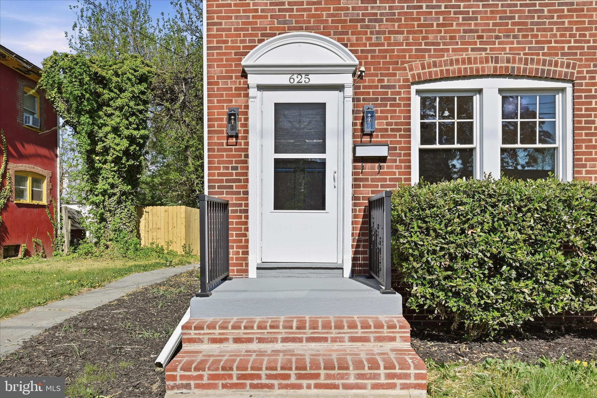 ORCHARD TERRACE - Residential