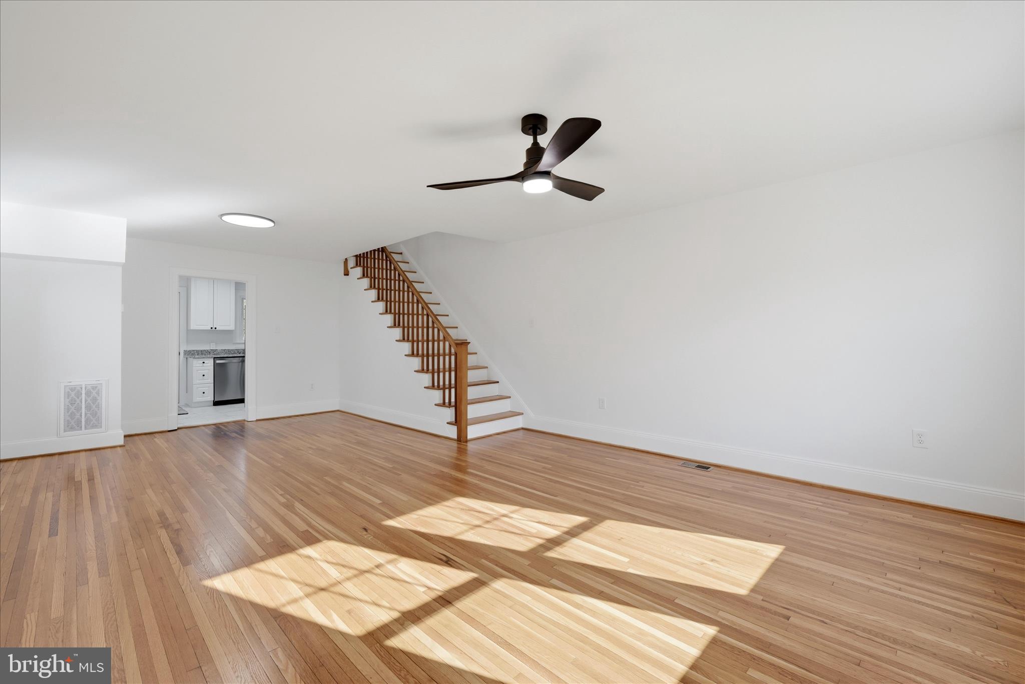 ORCHARD TERRACE - Residential