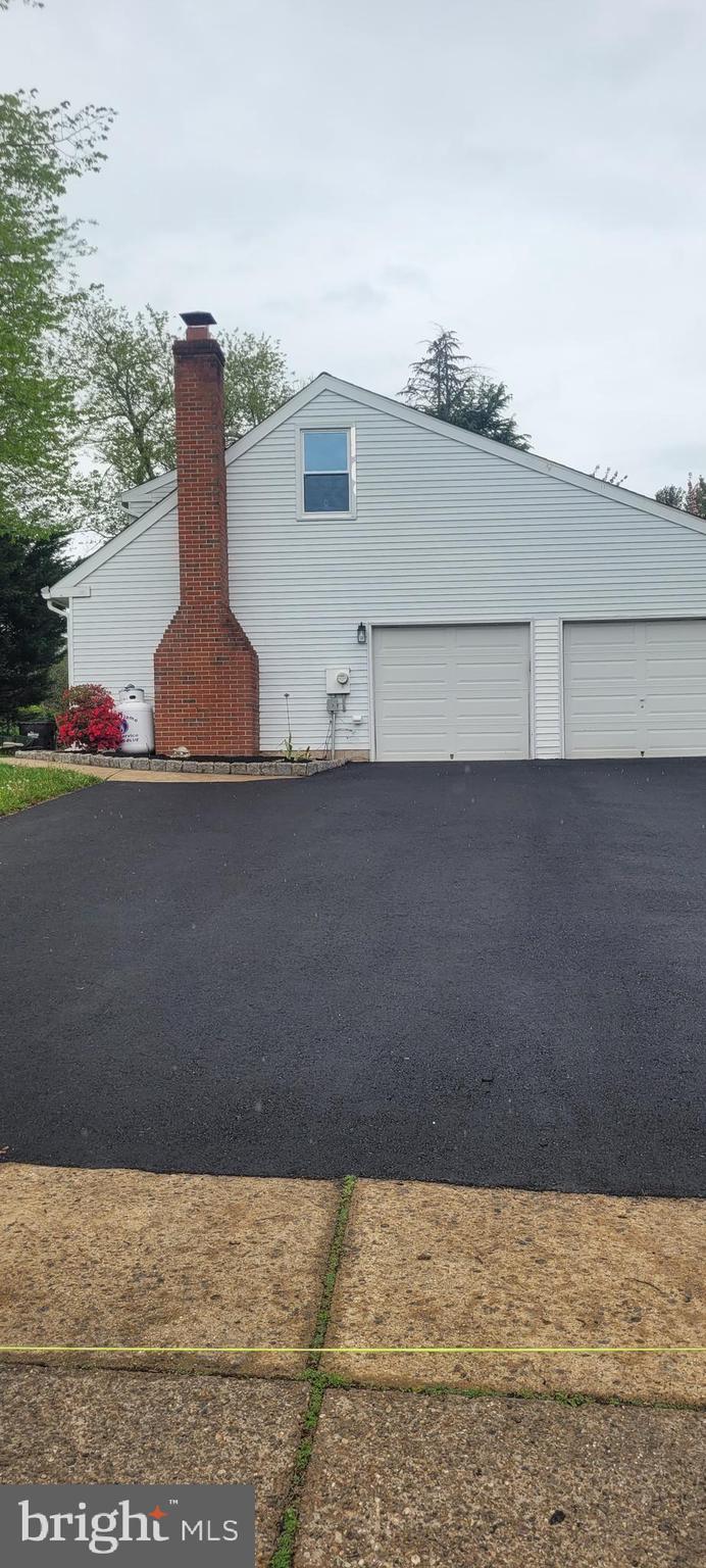 YARDLEY HUNT - Residential