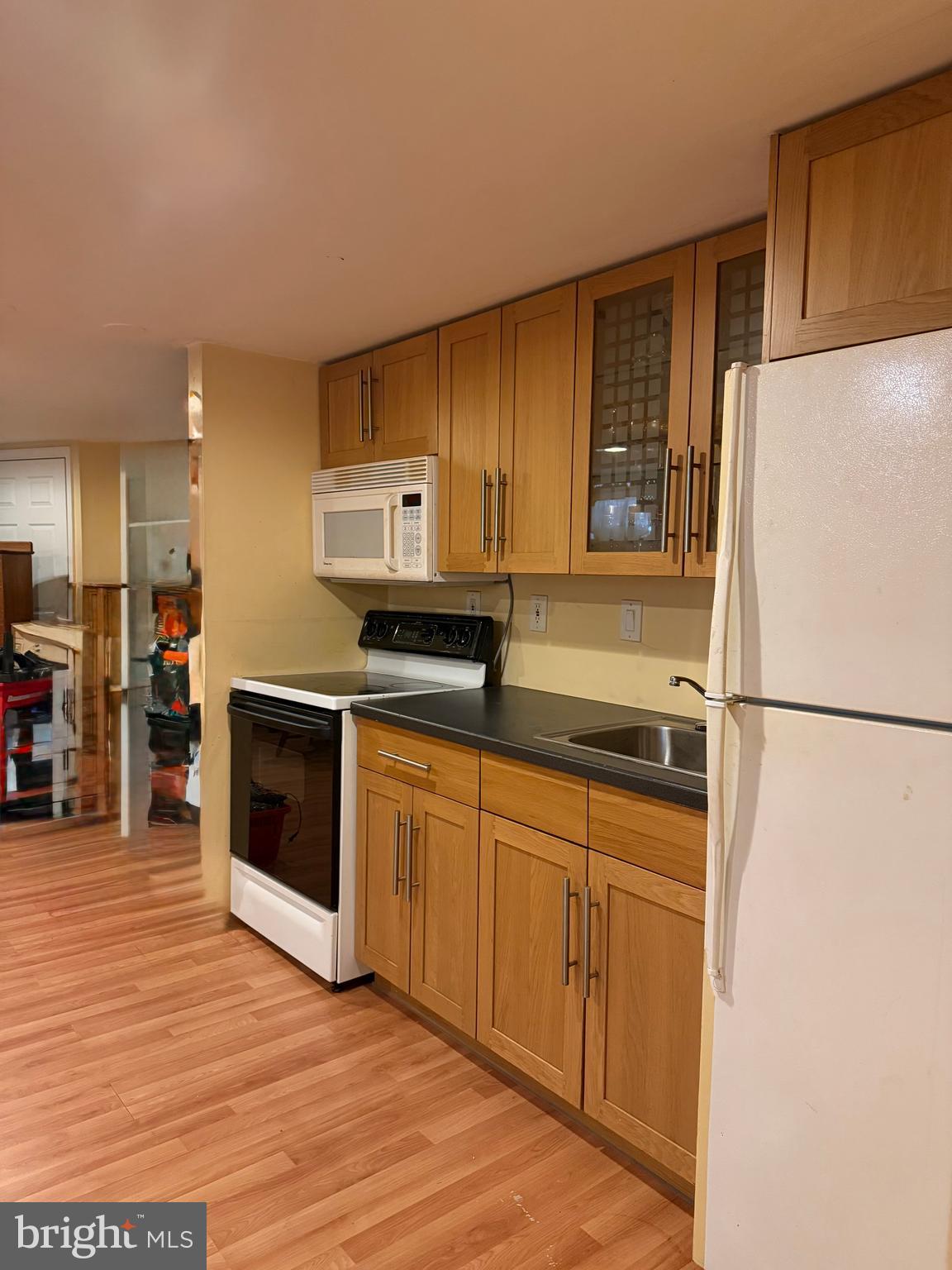 LOGAN SQ - Residential Income