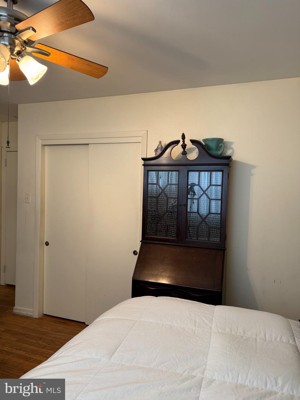 LOGAN SQ - Residential Income