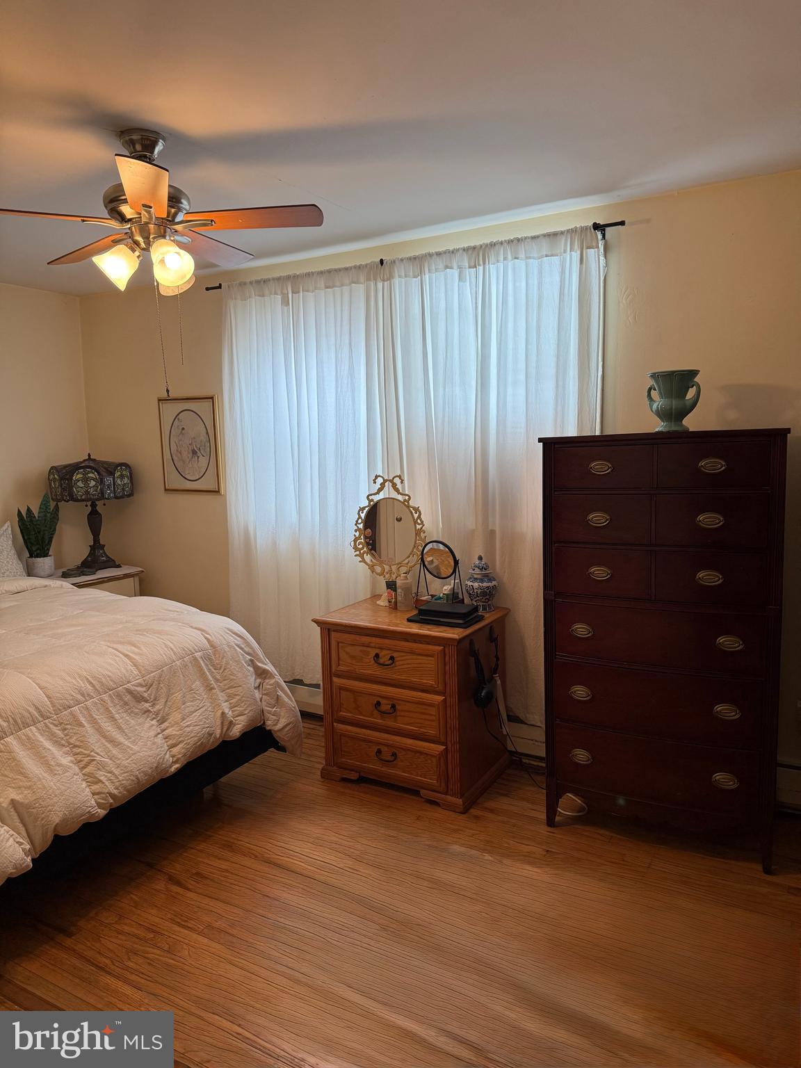 LOGAN SQ - Residential Income