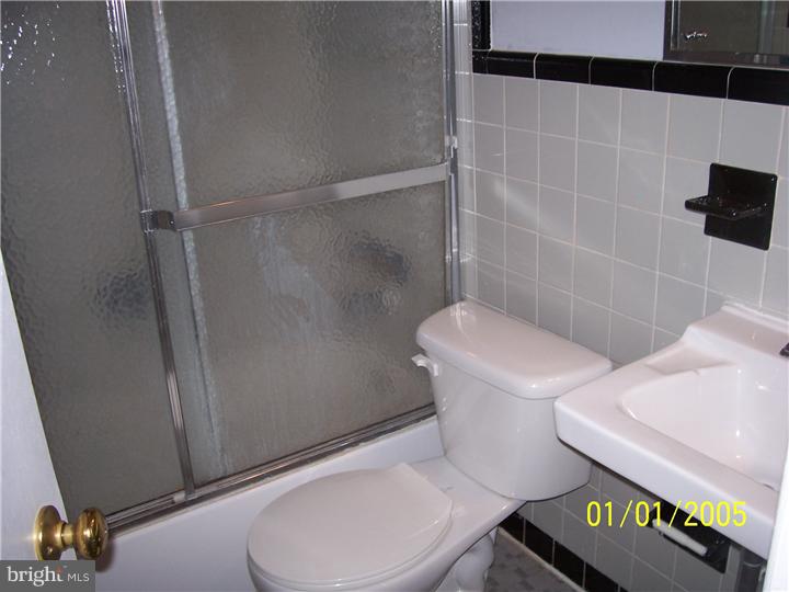 LOGAN SQ - Residential Income