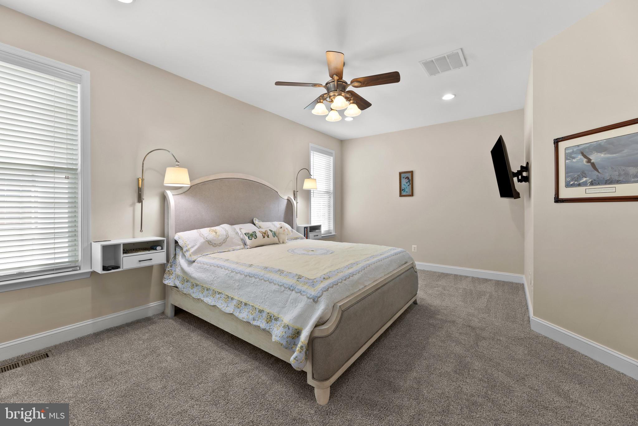 HERITAGE HUNT - Residential