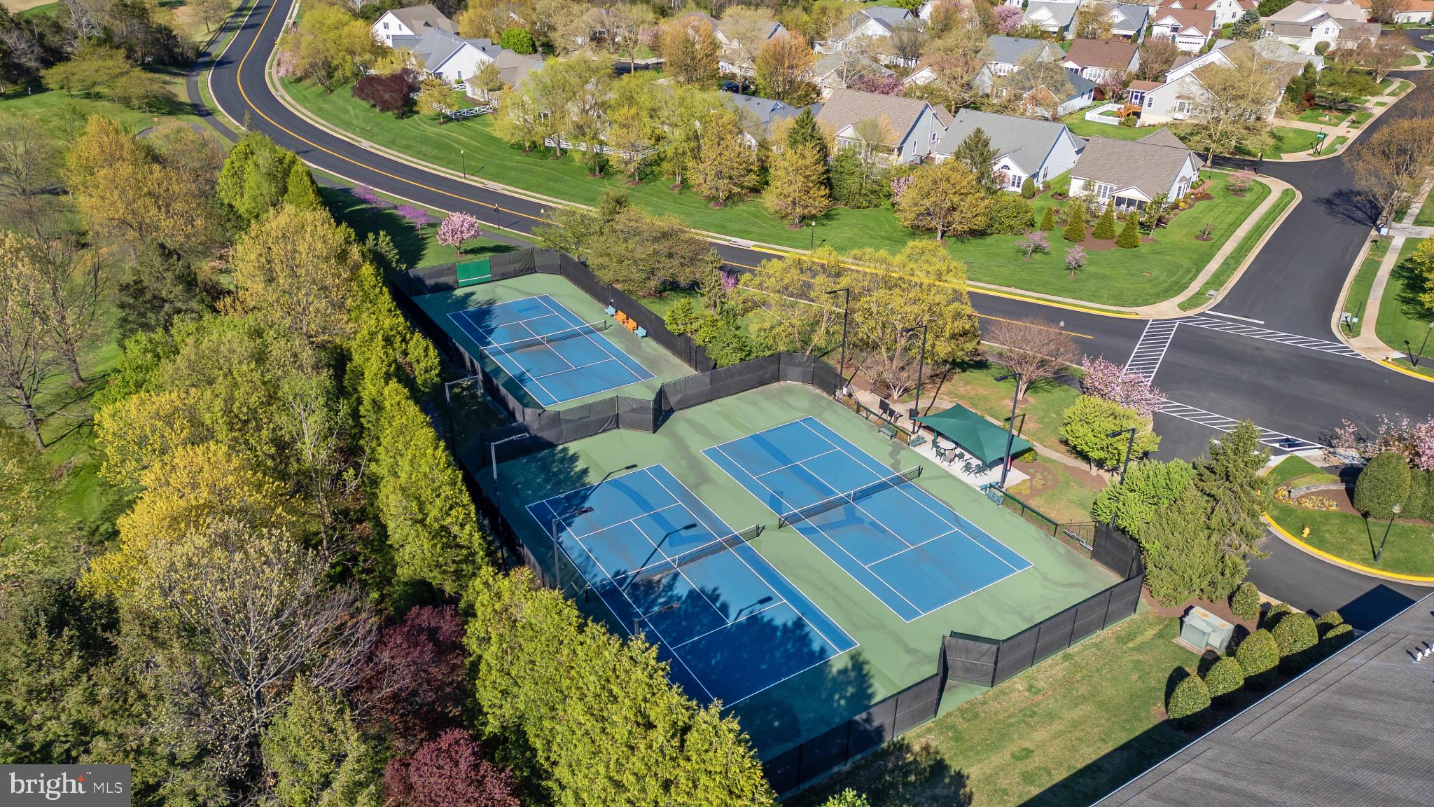 HERITAGE HUNT - Residential