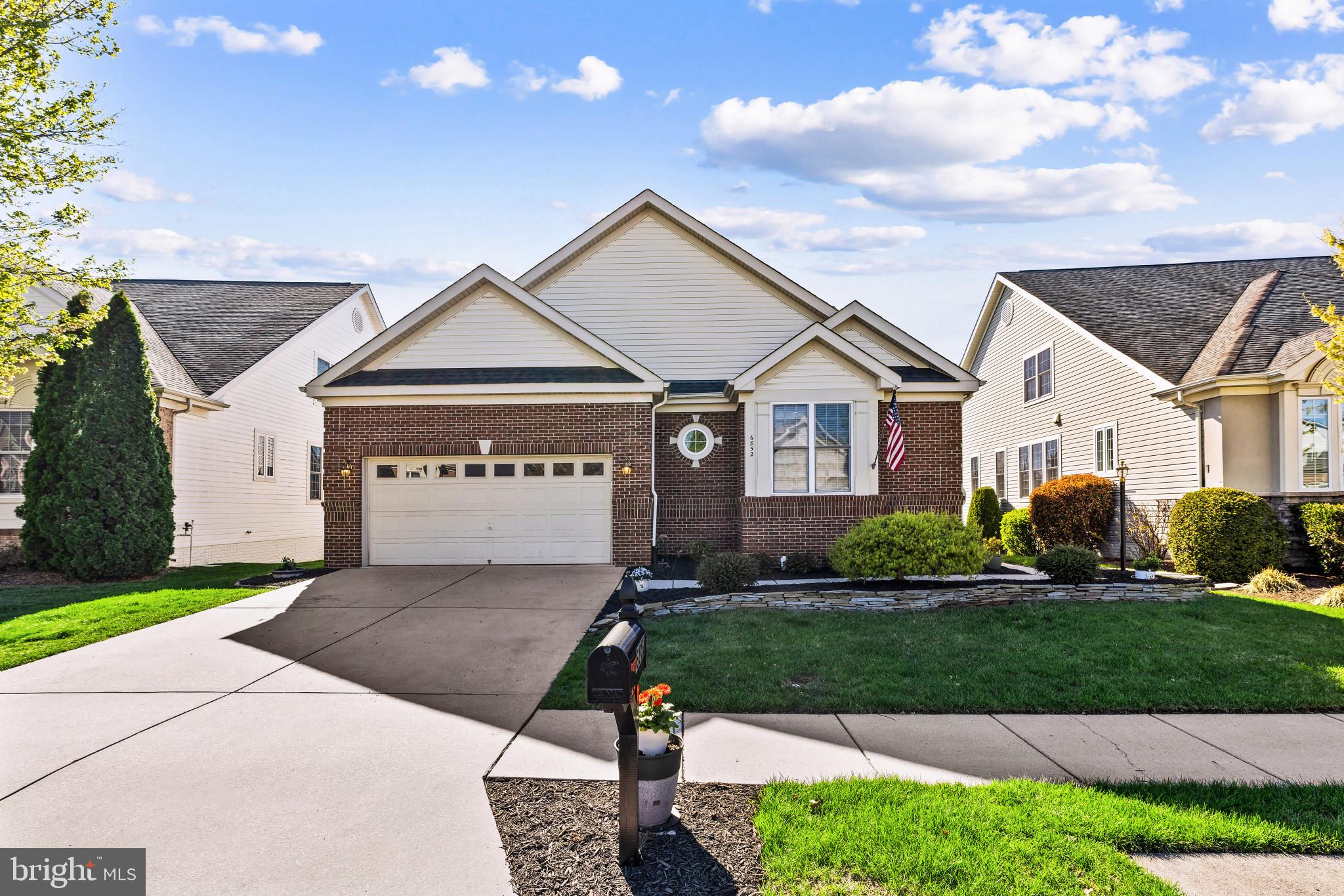 HERITAGE HUNT - Residential