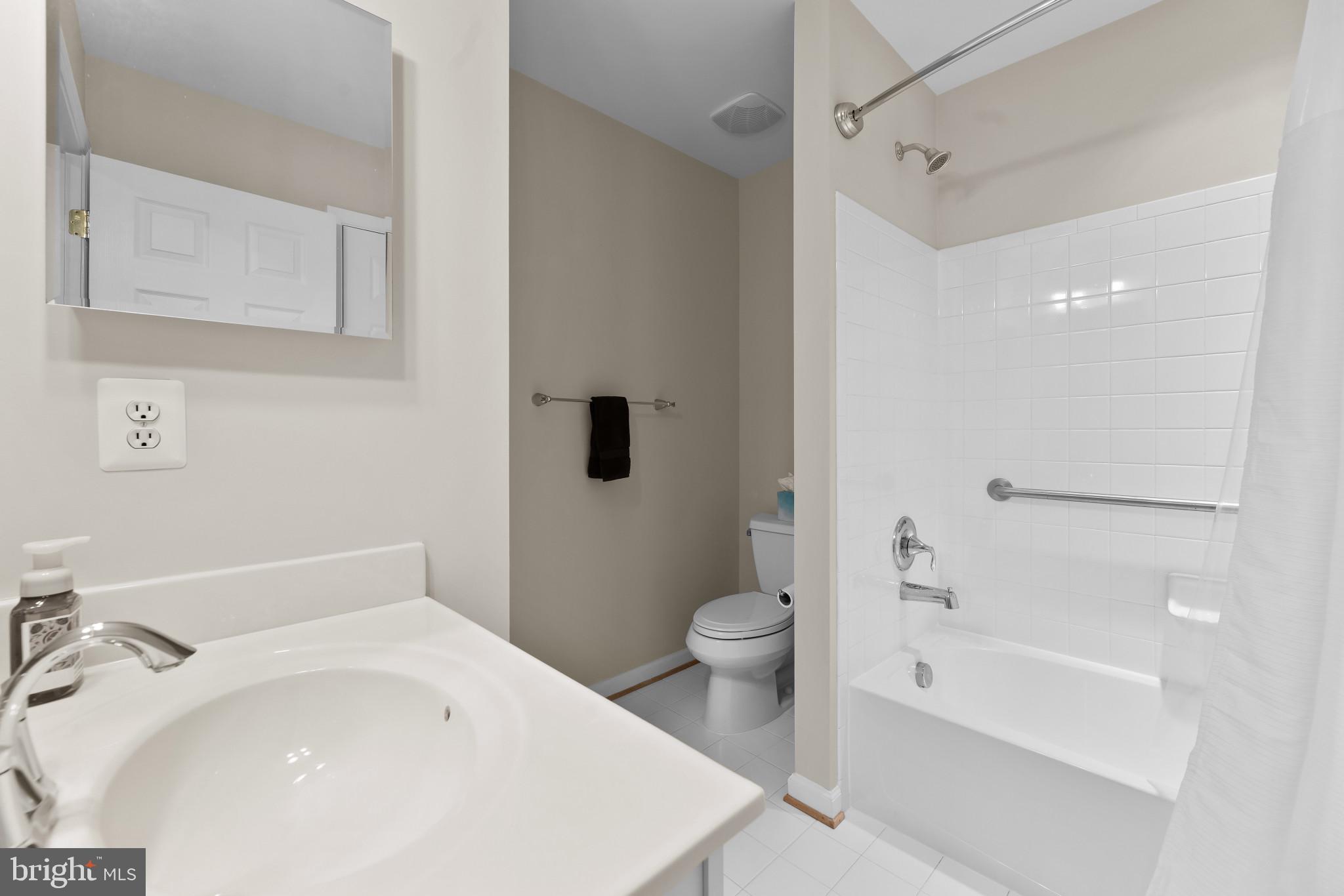 HERITAGE HUNT - Residential