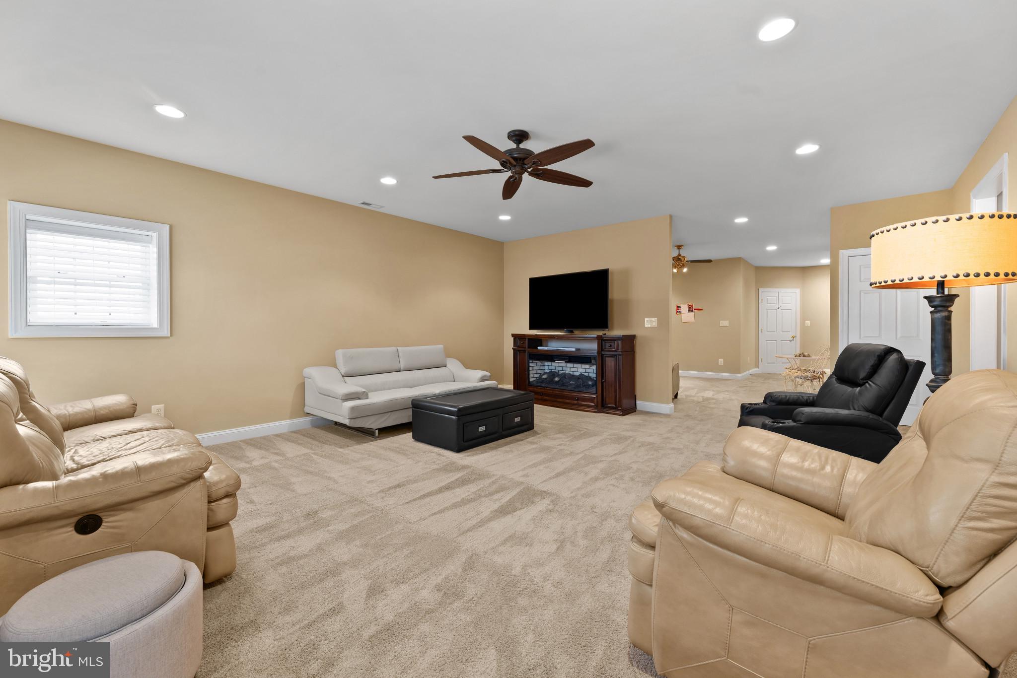 HERITAGE HUNT - Residential