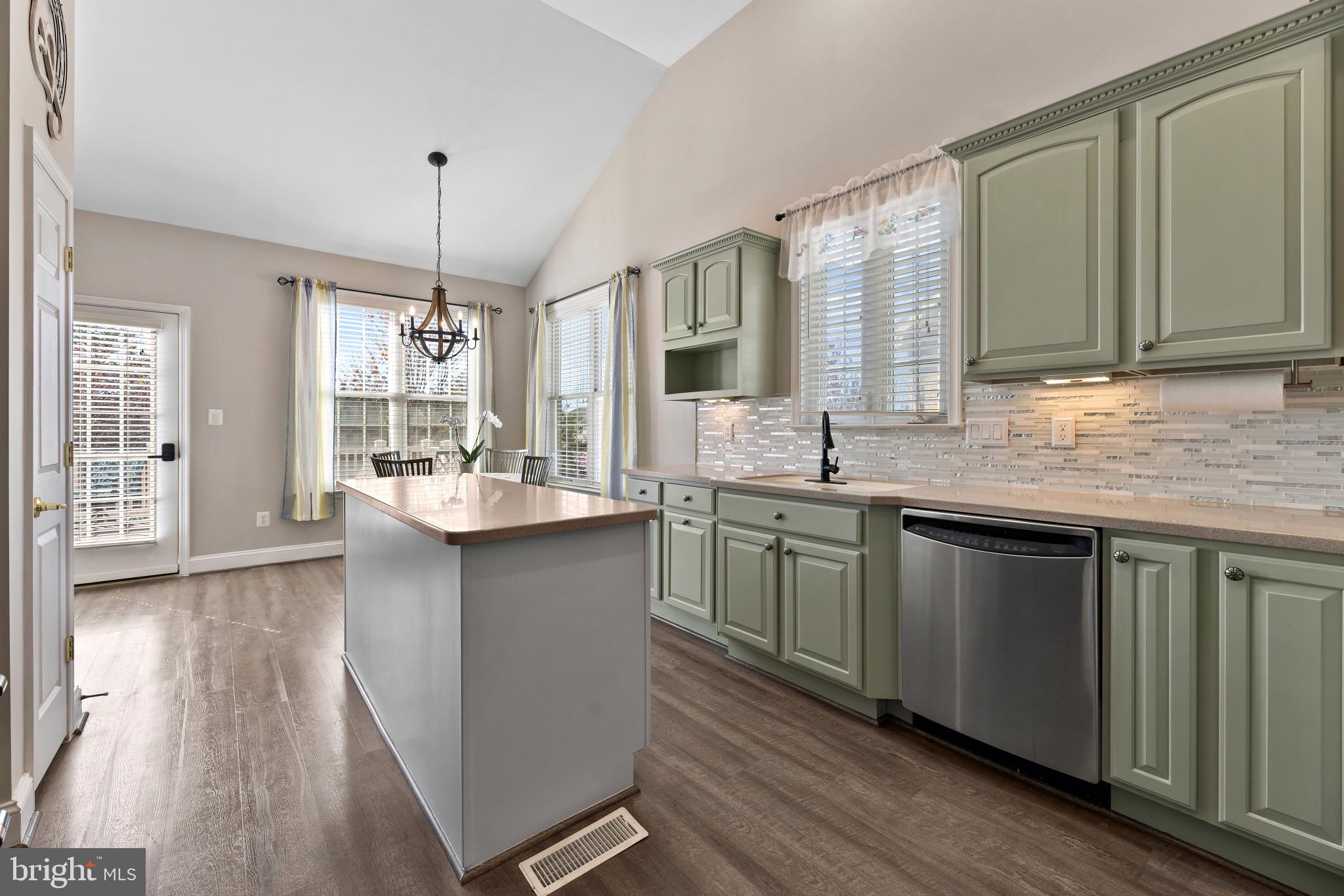 HERITAGE HUNT - Residential