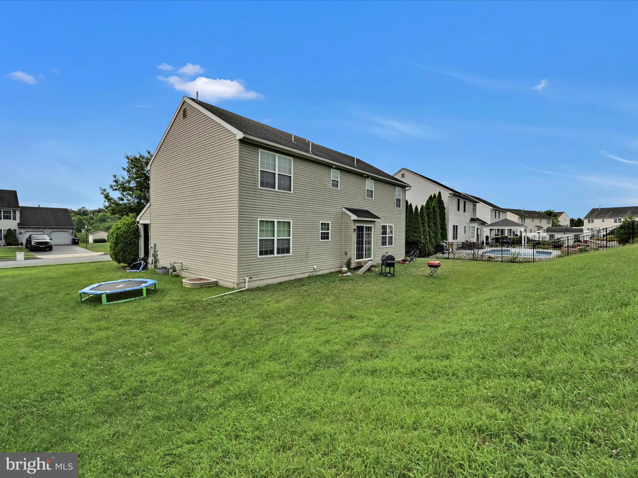 Douglassville, Pennsylvania 19518, United States, 4 Bedrooms Bedrooms, ,3 BathroomsBathrooms,Residential,Active,168189