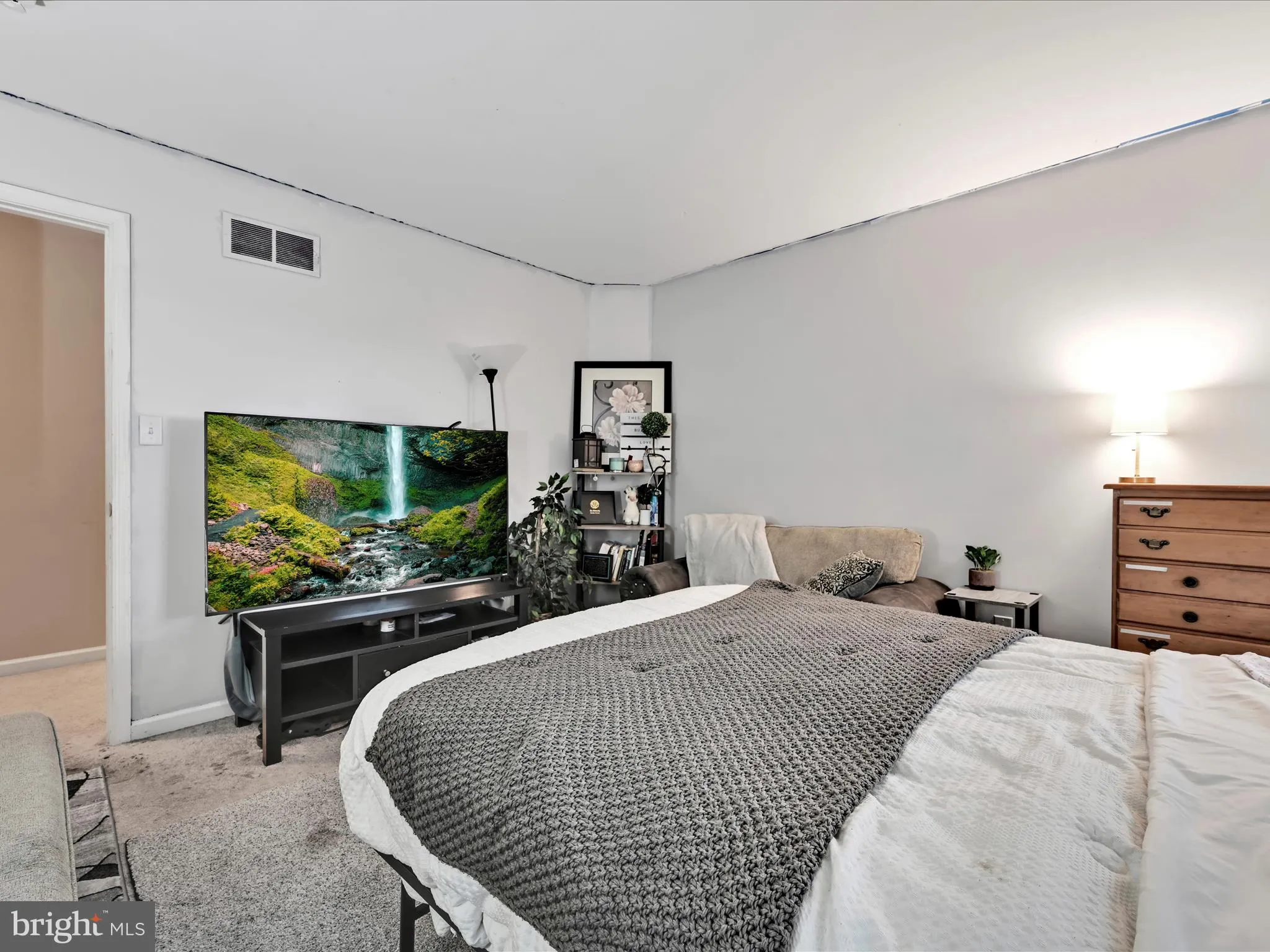 Douglassville, Pennsylvania 19518, United States, 4 Bedrooms Bedrooms, ,3 BathroomsBathrooms,Residential,Active,168189