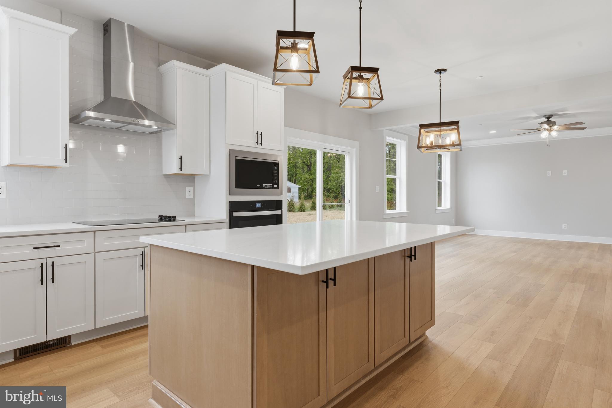 WATERS EDGE - Residential