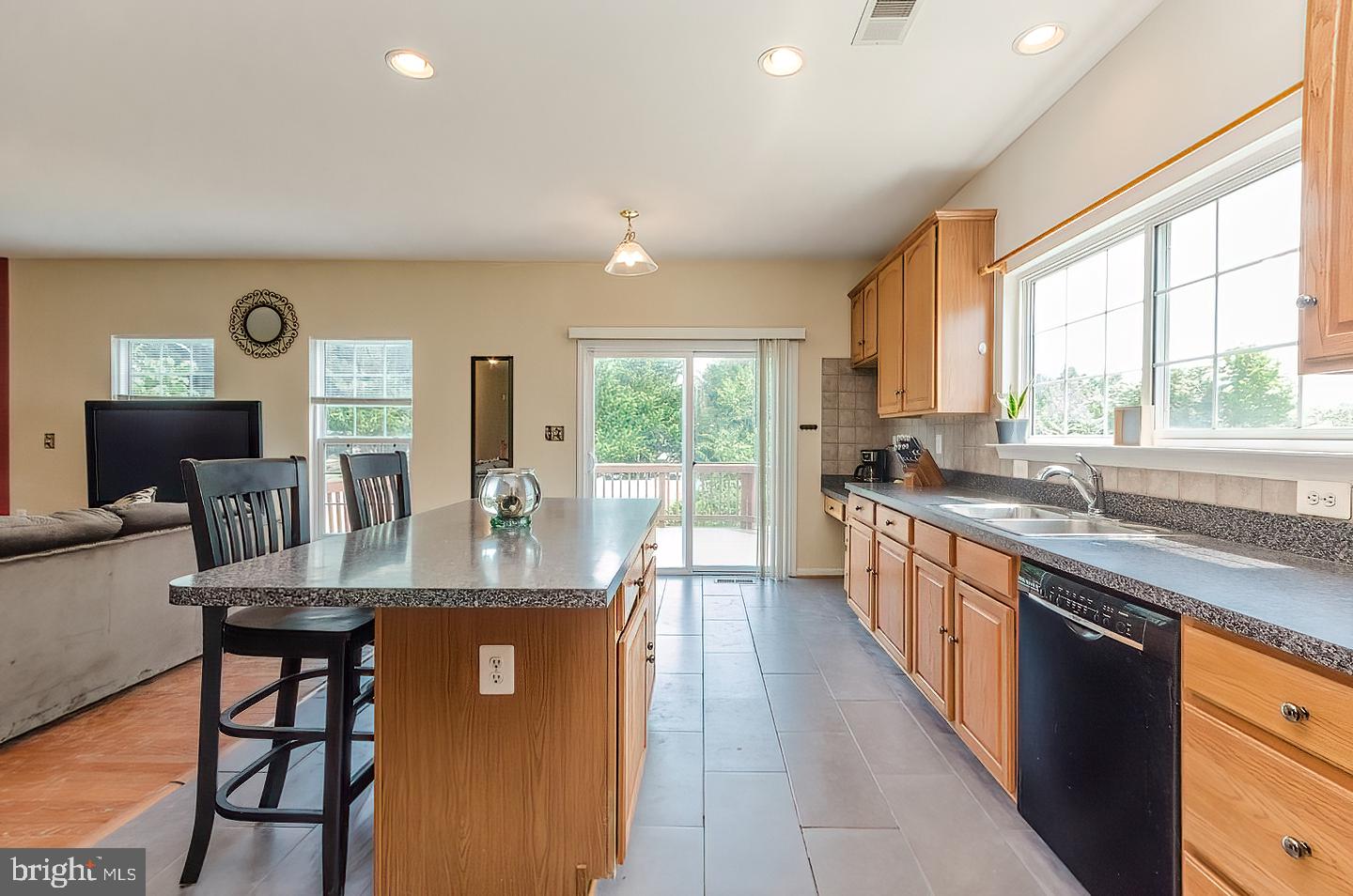 SHERIDAN ESTATES - Residential