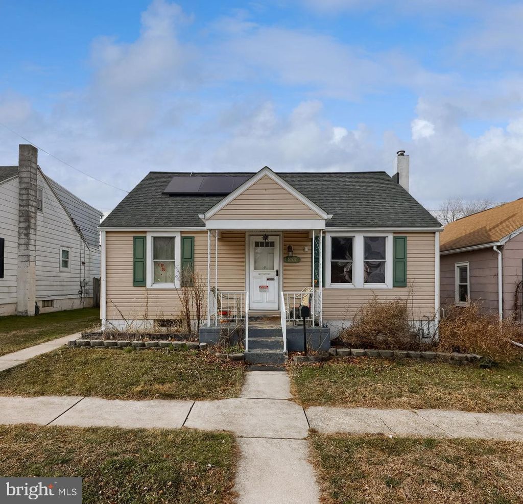 Photo of 966 S Albemarle Street, YORK, PA 17403 (MLS # PAYK2096154)