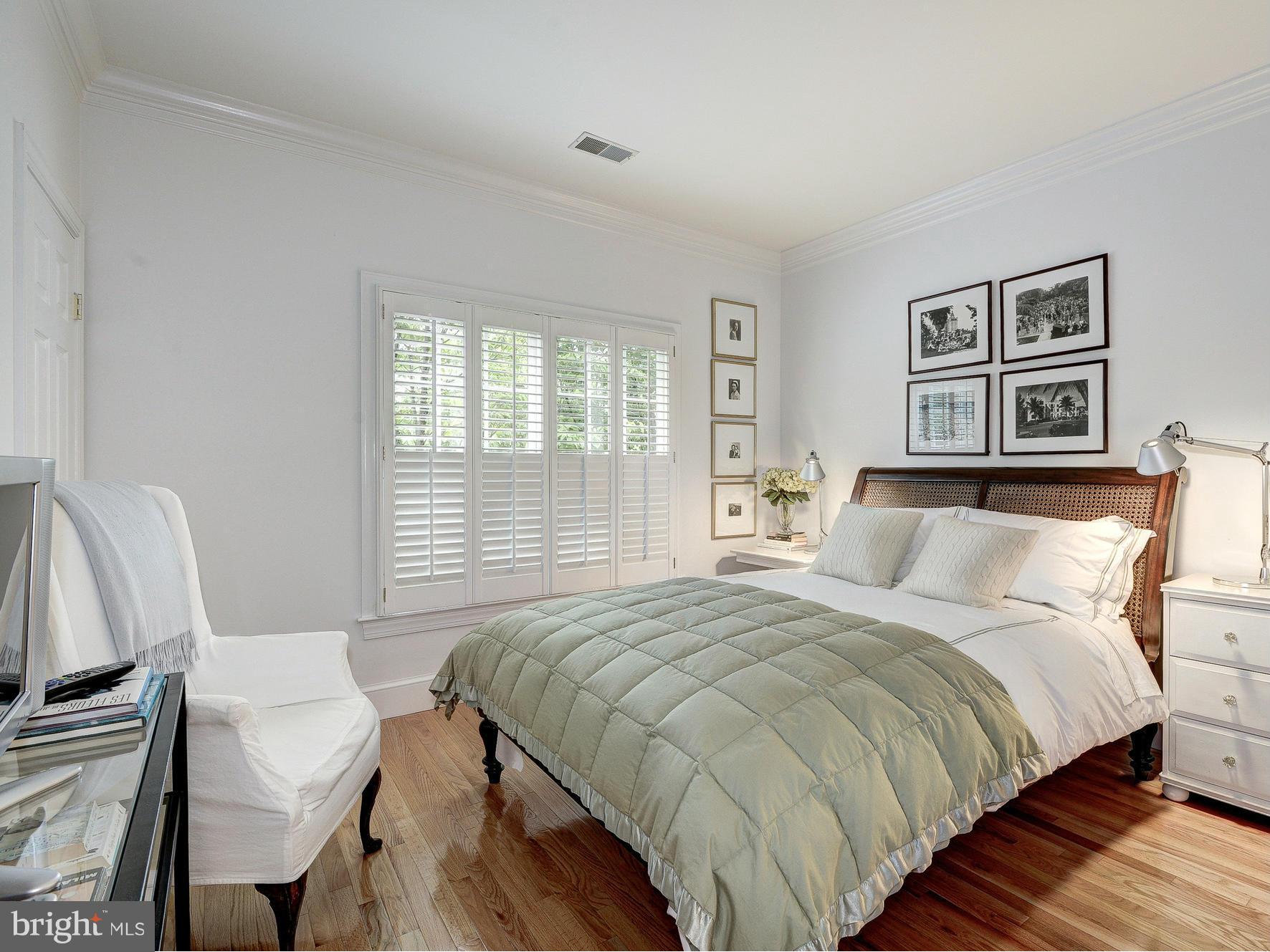 FARRCROFT - Residential