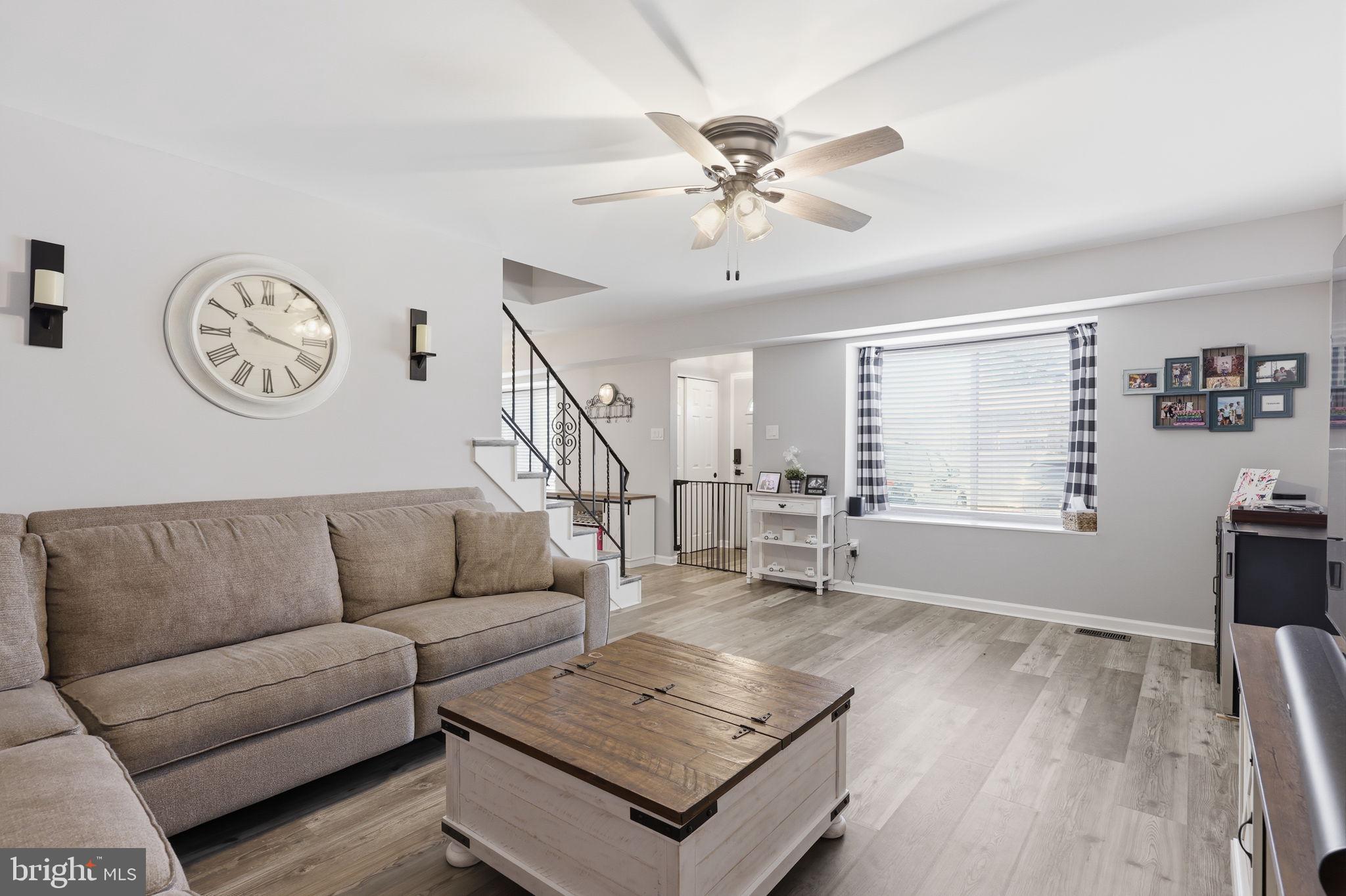 INTERNATIONAL VIL - Residential