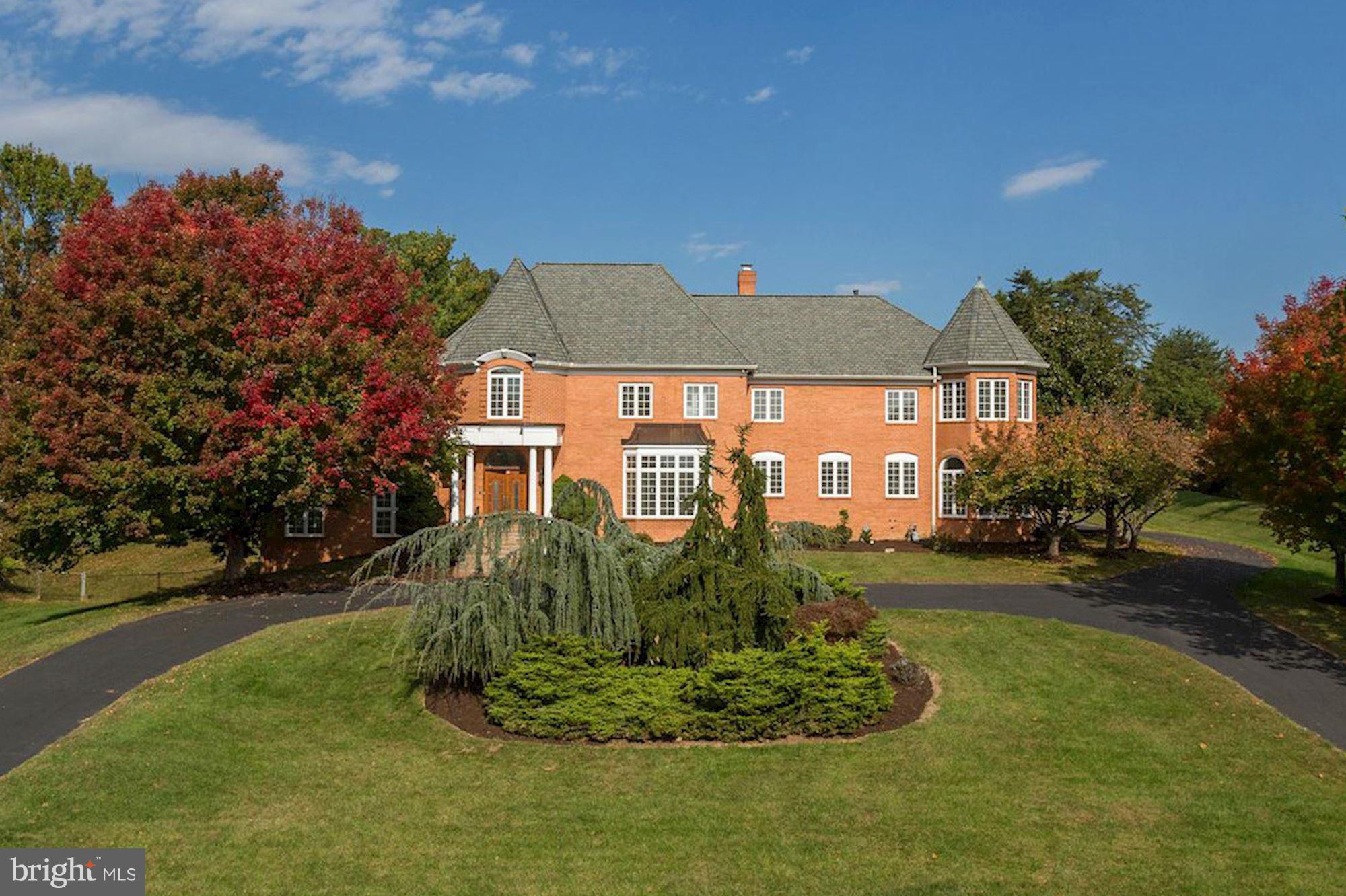 KENTSDALE ESTATES - Residential