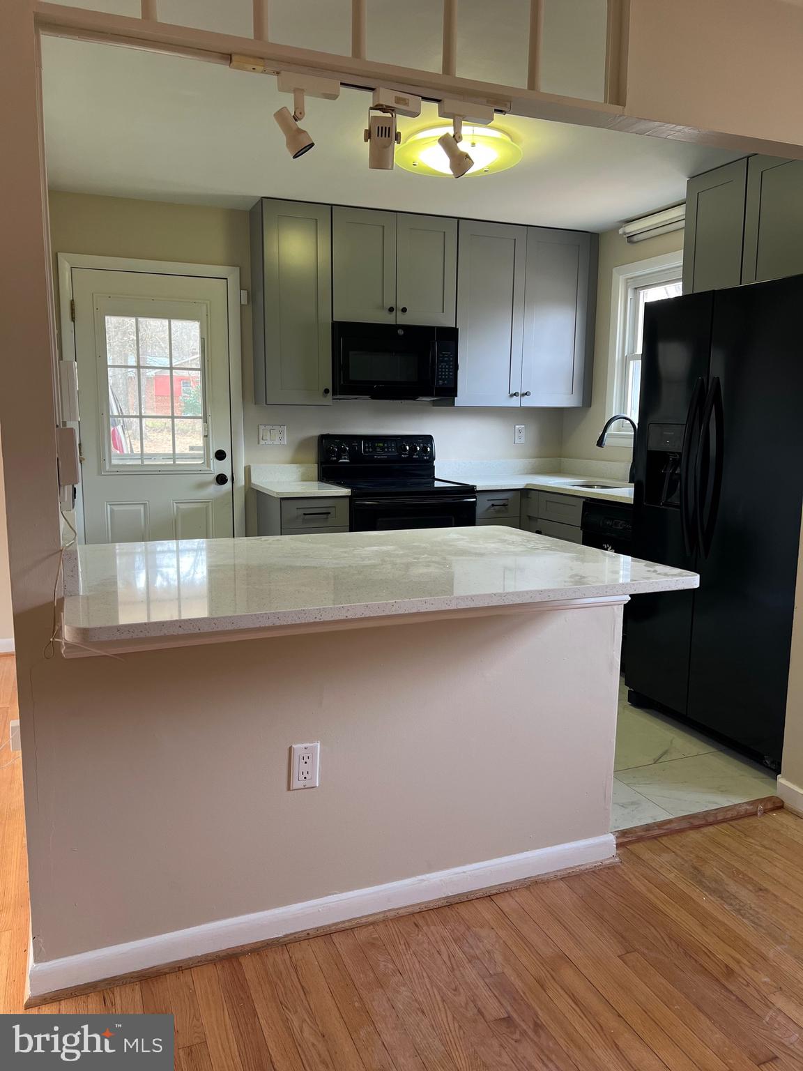 101 CAPTAIN BRENDT DRIVE