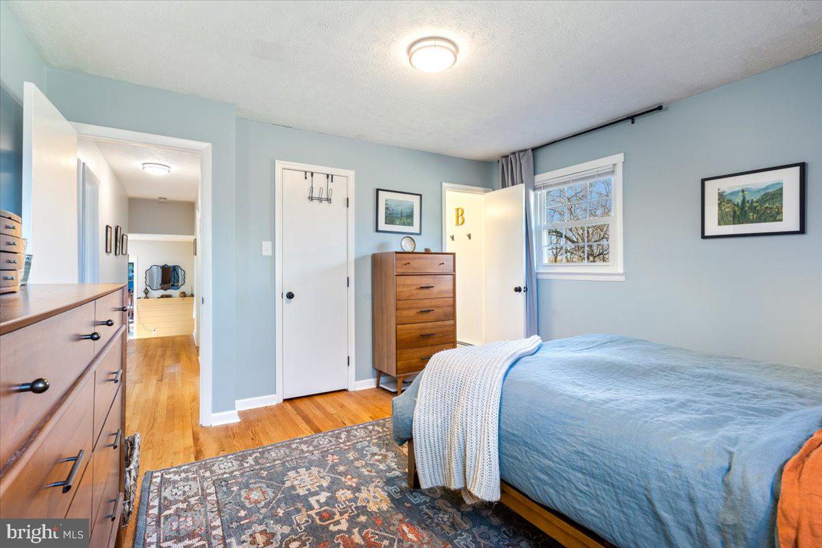 AVON BEND - Residential