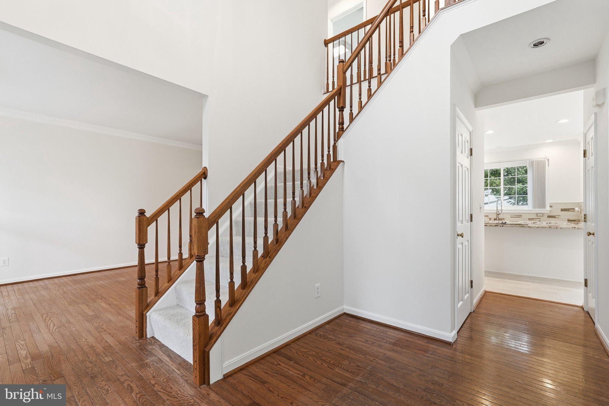 8851 TENBURY COURT