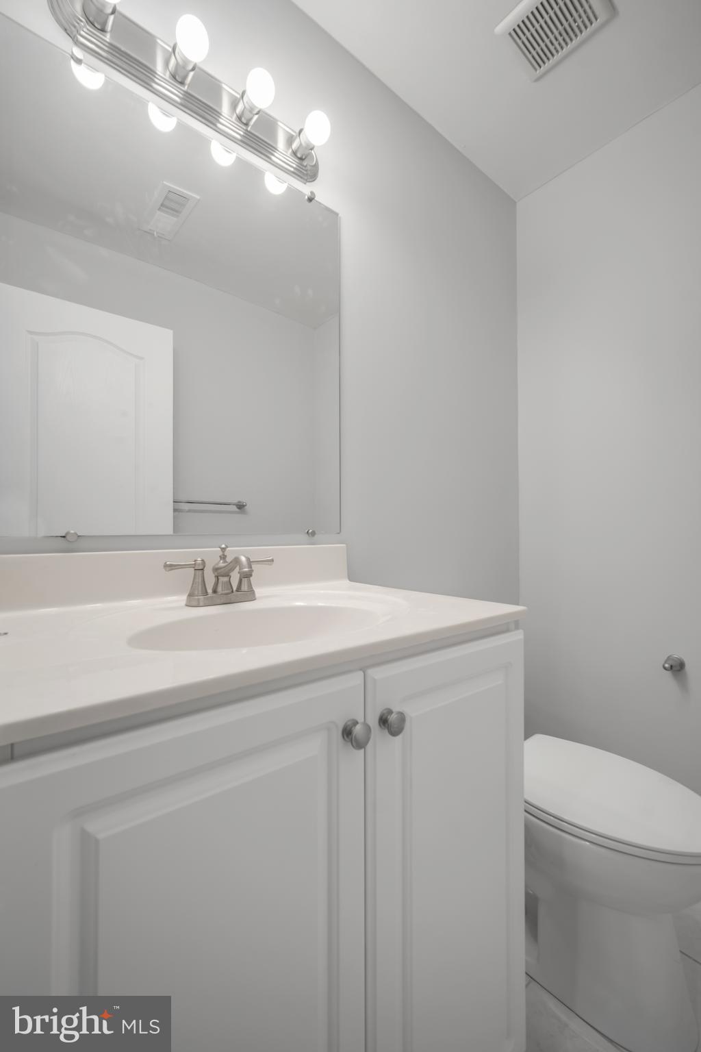 CREEK VIEW CROSSING - Residential