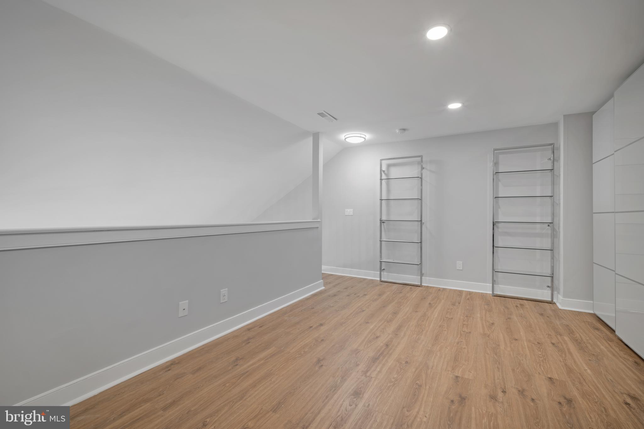 CREEK VIEW CROSSING - Residential