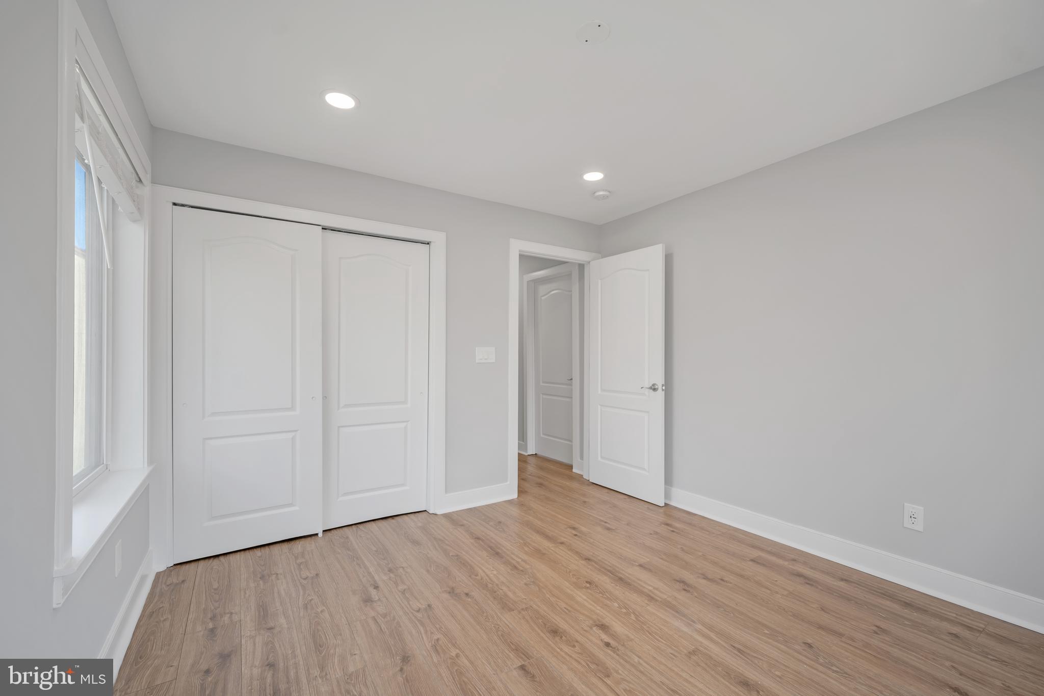 CREEK VIEW CROSSING - Residential