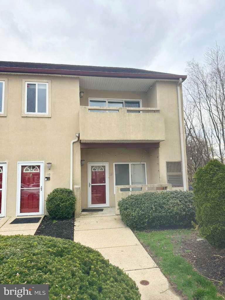 CREEK VIEW CROSSING - Residential