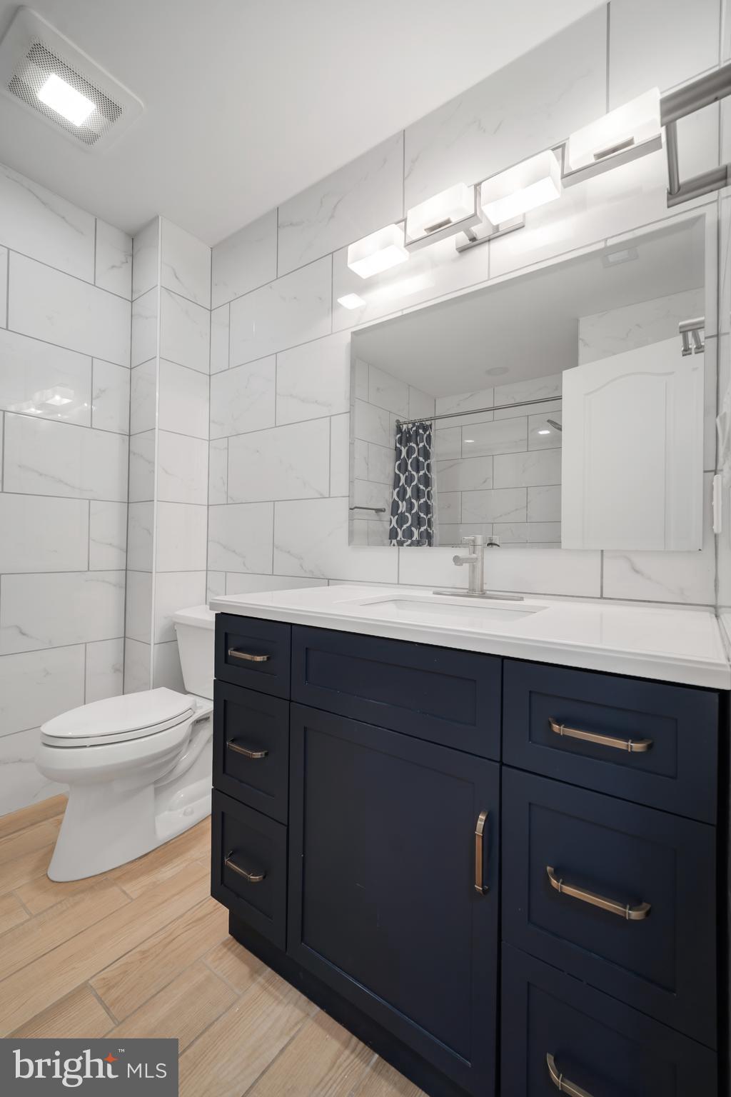 CREEK VIEW CROSSING - Residential