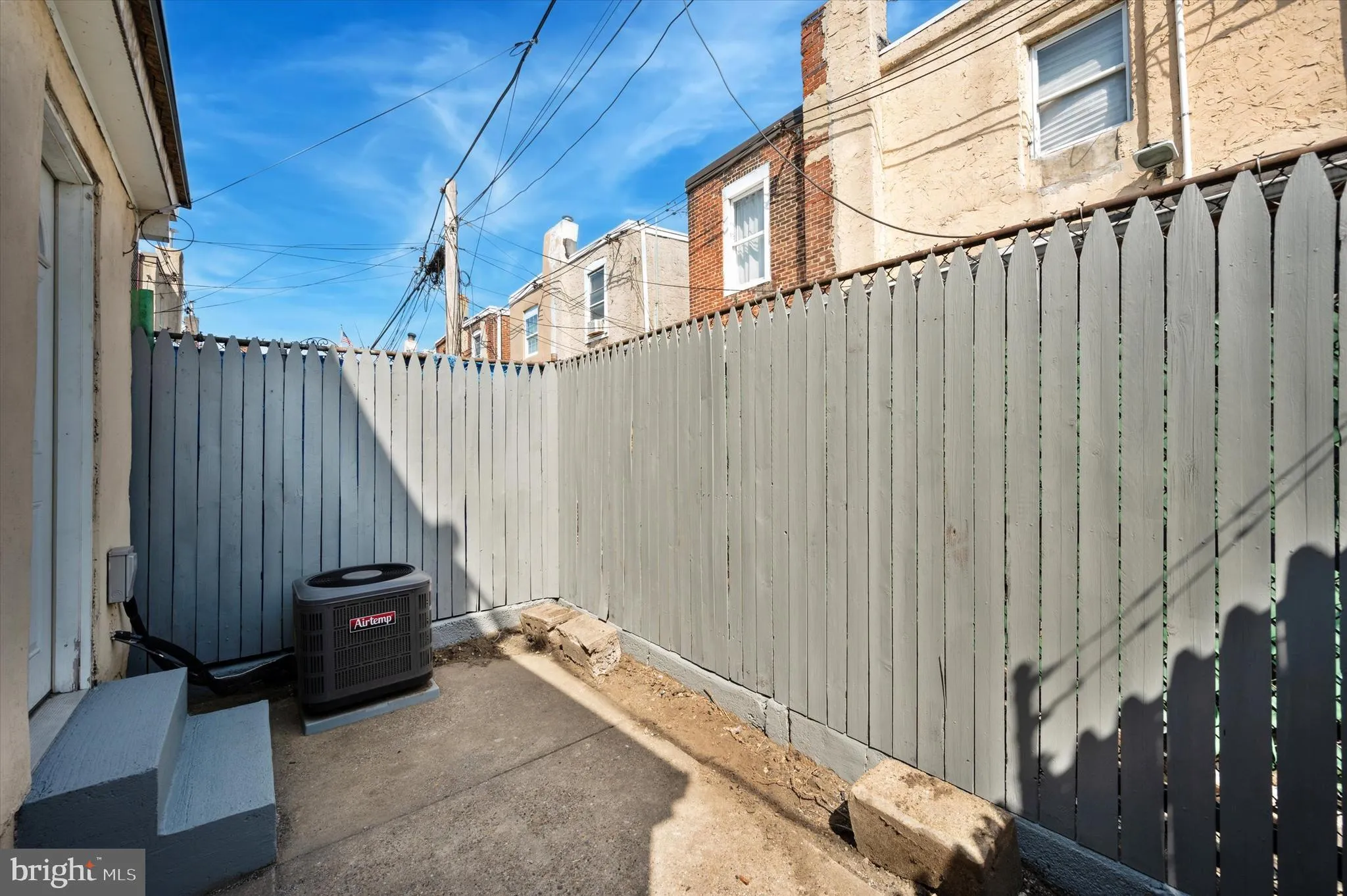 Philadelphia, Pennsylvania 19134, United States, 3 Bedrooms Bedrooms, ,1 BathroomBathrooms,Residential,Active,24927