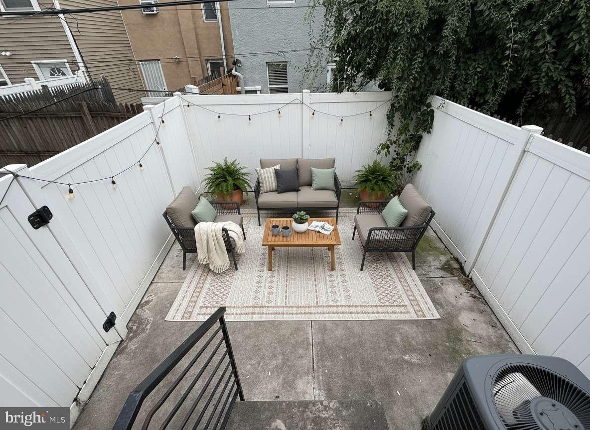 GRADUATE HOSPITAL - Residential