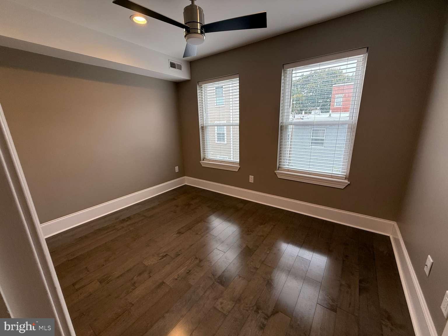 GRADUATE HOSPITAL - Residential