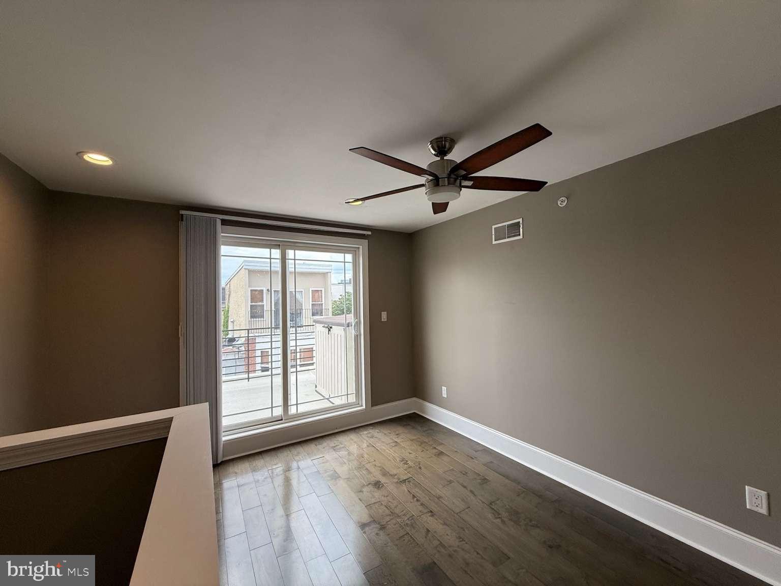 GRADUATE HOSPITAL - Residential