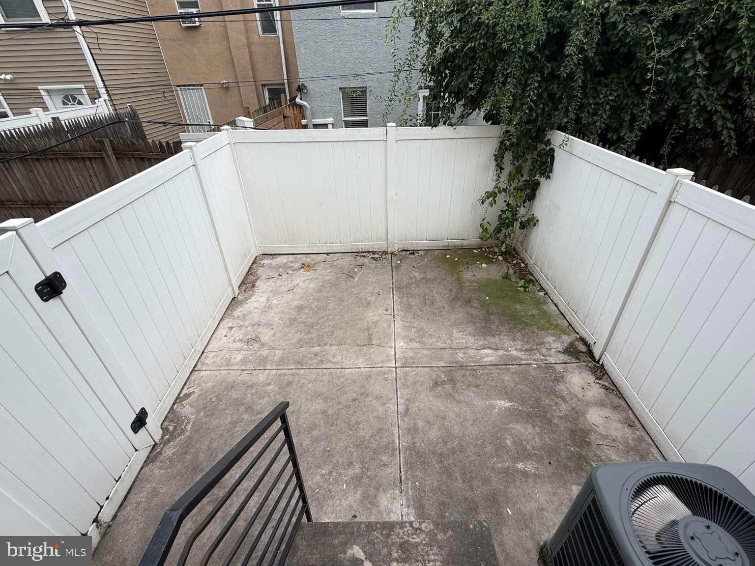 GRADUATE HOSPITAL - Residential