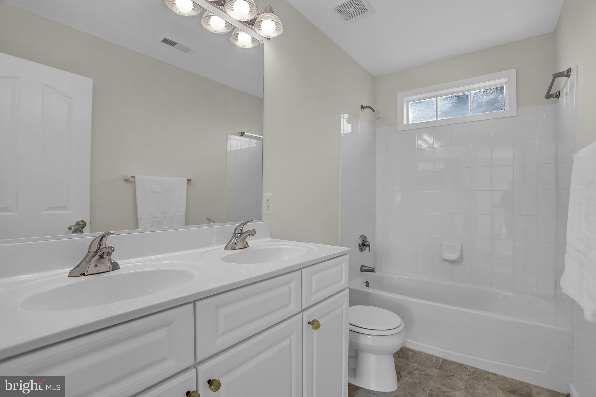 BEACON POINT - Residential