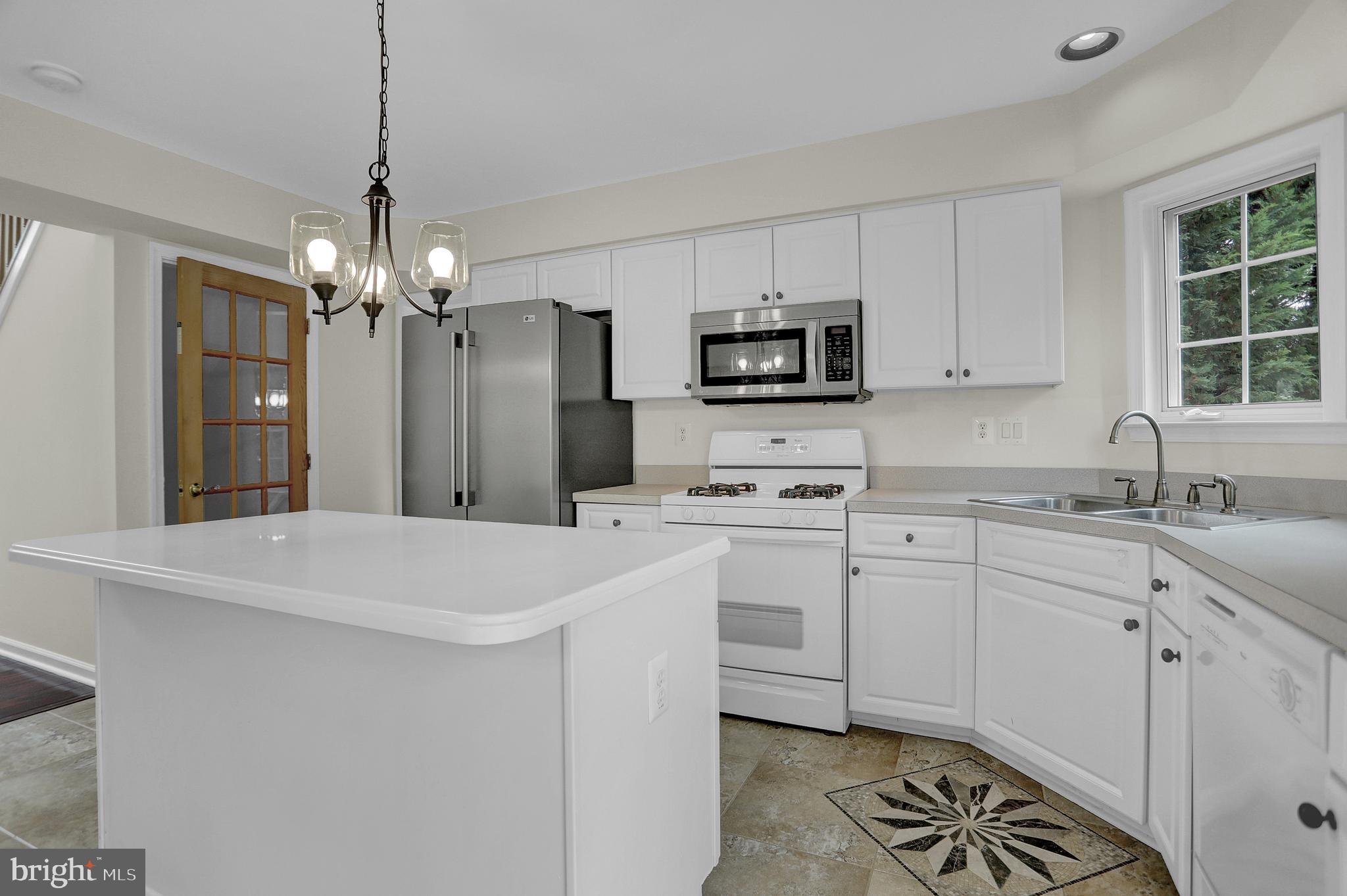 BEACON POINT - Residential