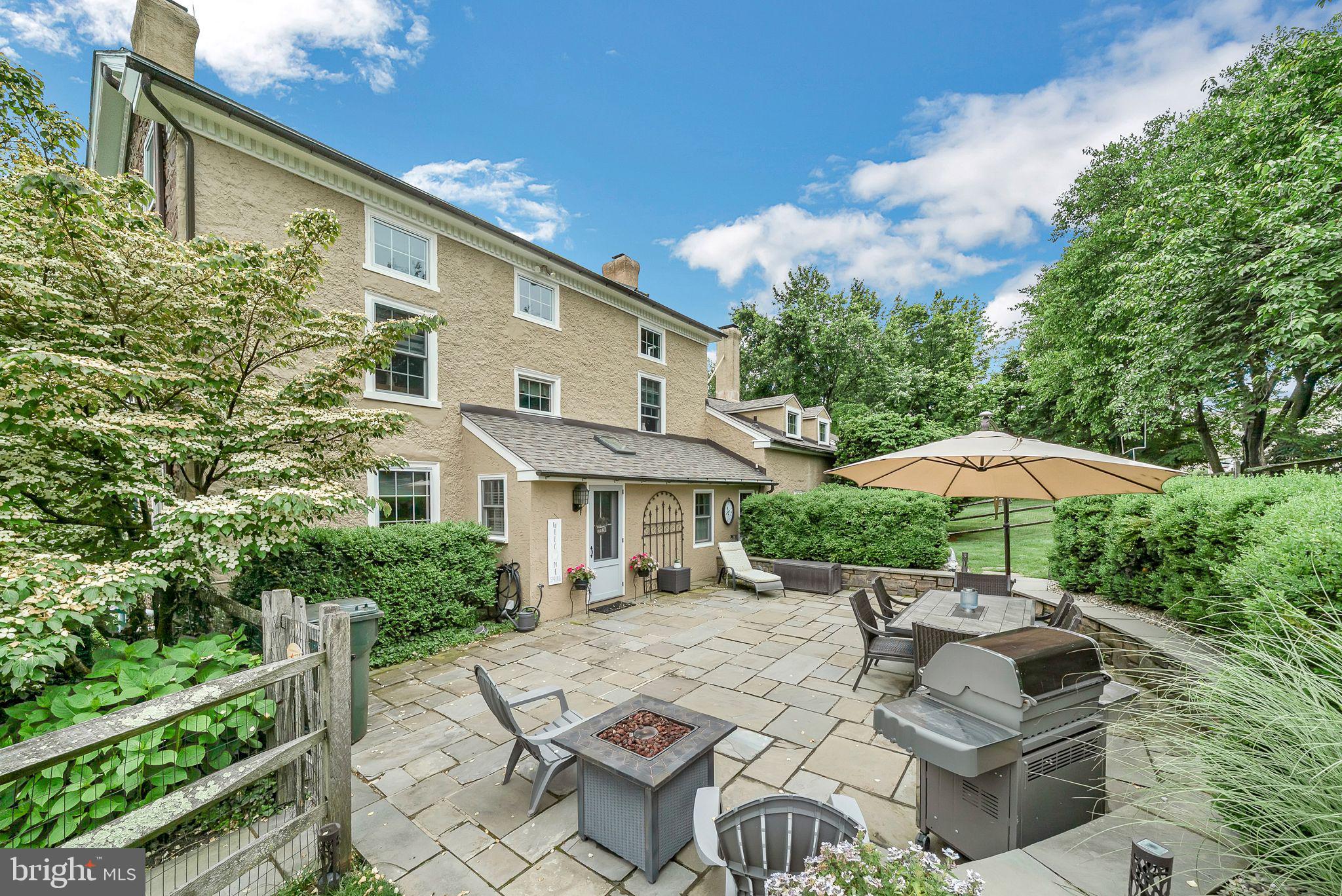 NEW BRITAIN WALK - Residential