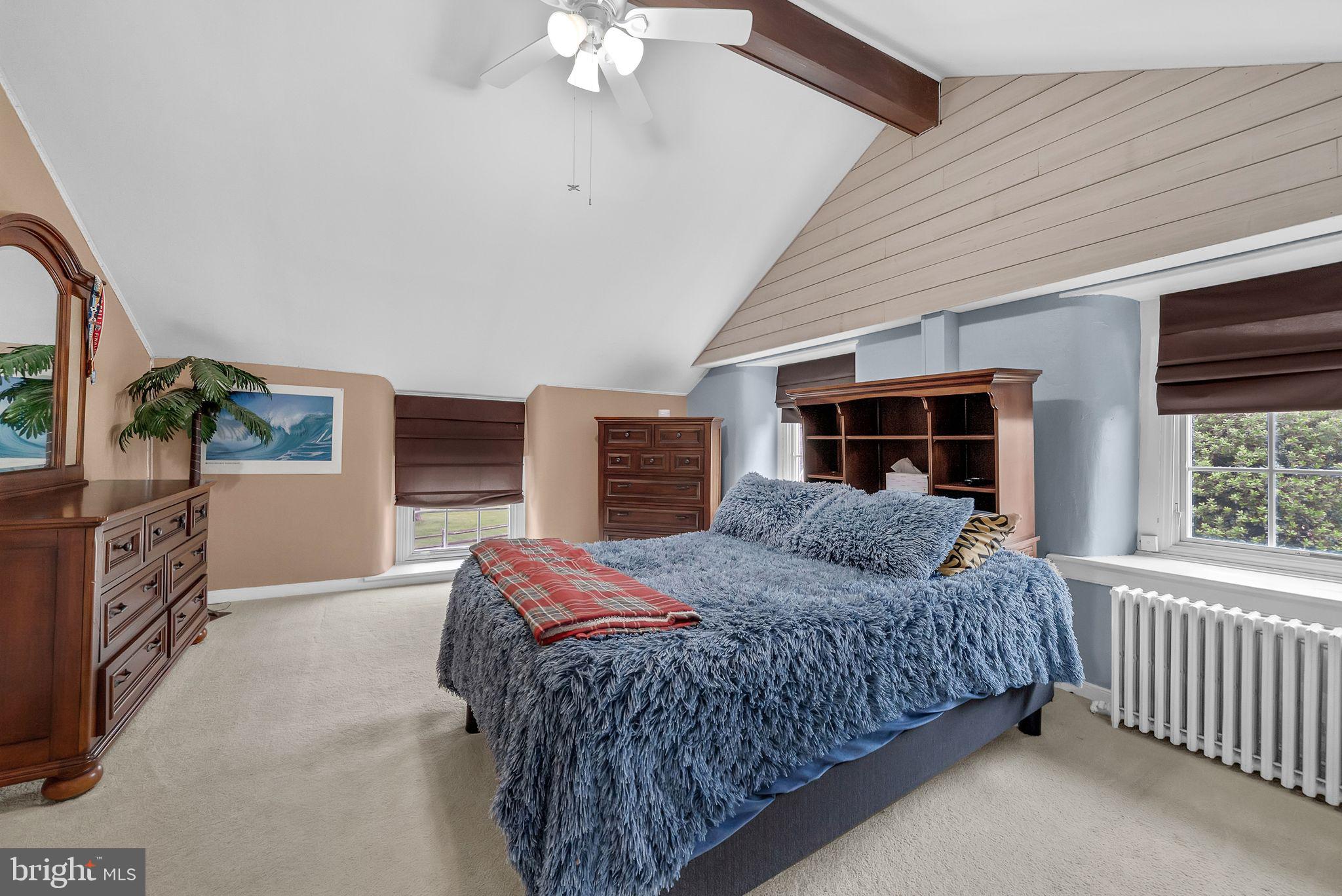 NEW BRITAIN WALK - Residential