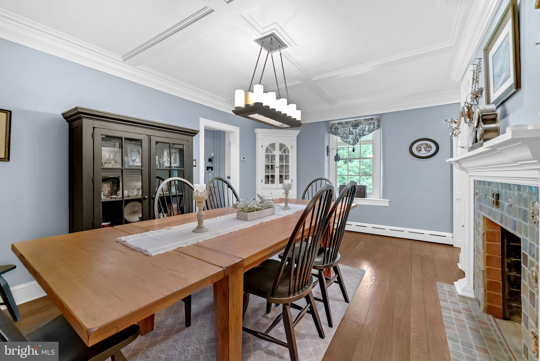 NEW BRITAIN WALK - Residential