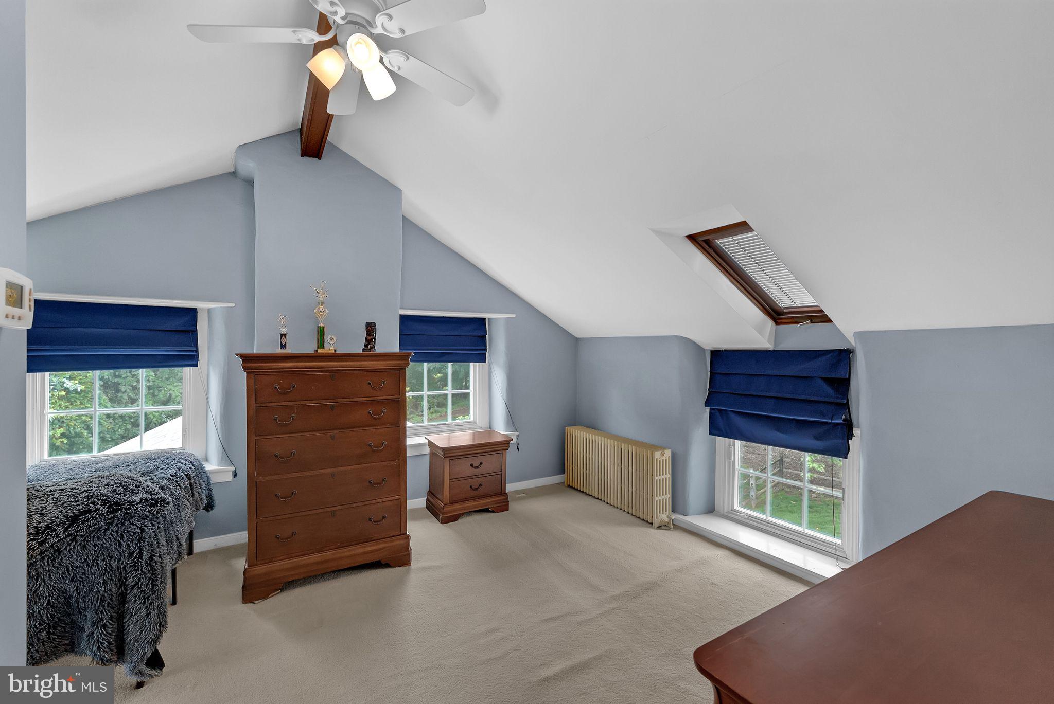 NEW BRITAIN WALK - Residential