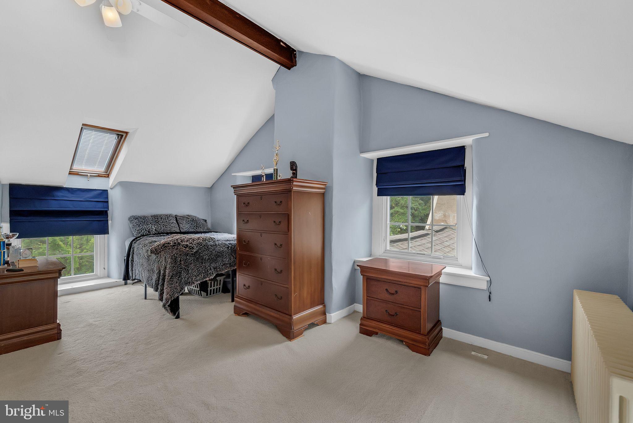 NEW BRITAIN WALK - Residential