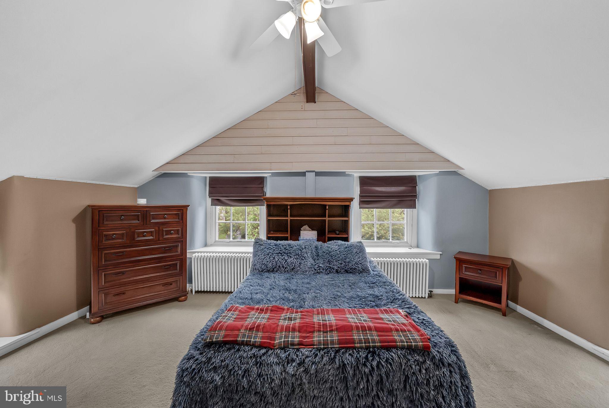 NEW BRITAIN WALK - Residential