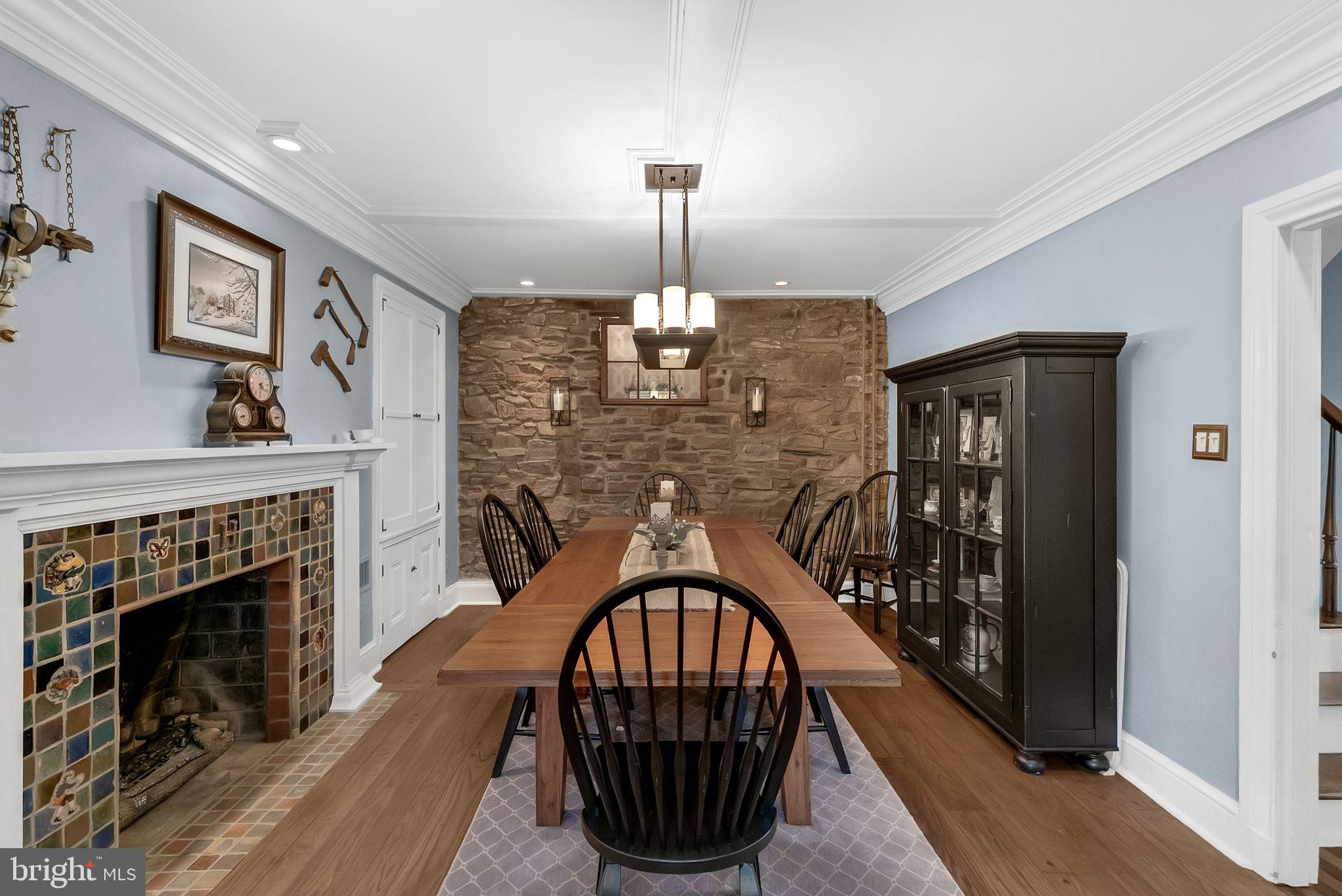 NEW BRITAIN WALK - Residential