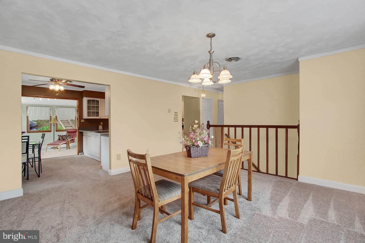 CROWN POINTE VISTAS - Residential