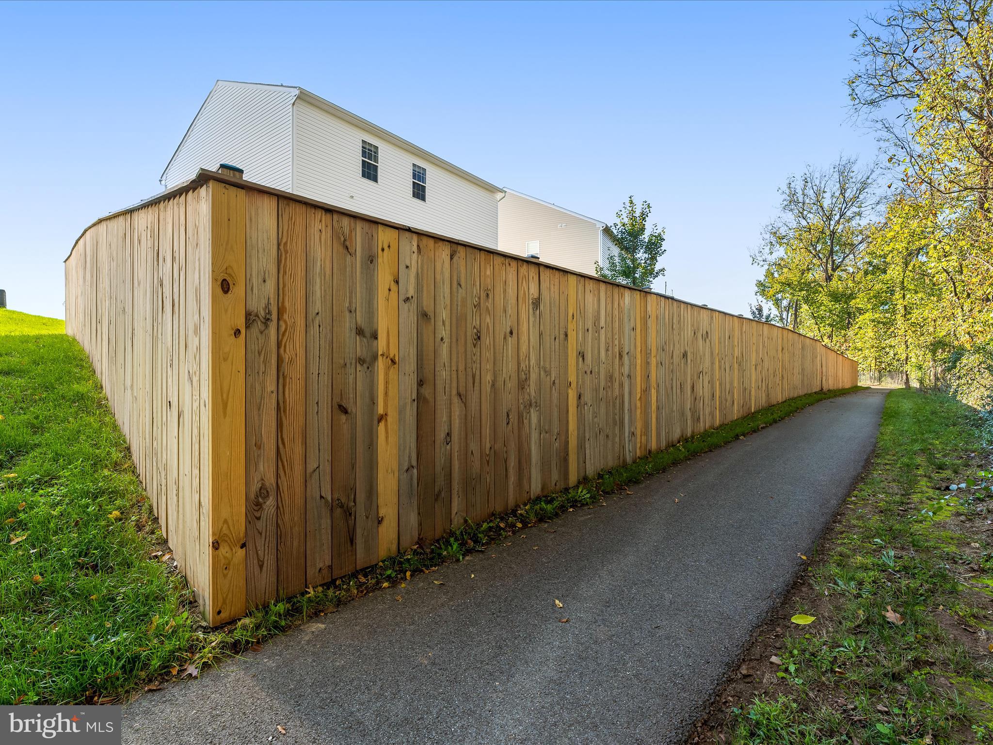 TUSCARORA CREEK - Residential