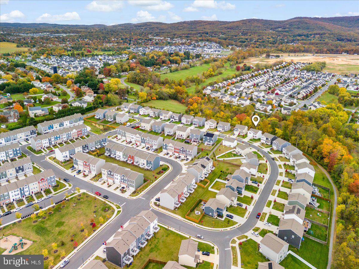 TUSCARORA CREEK - Residential