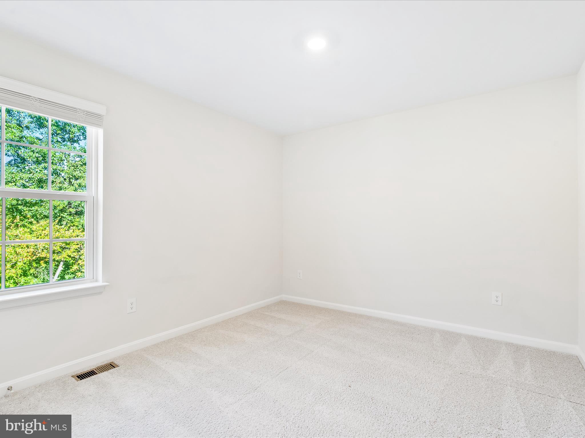 TUSCARORA CREEK - Residential