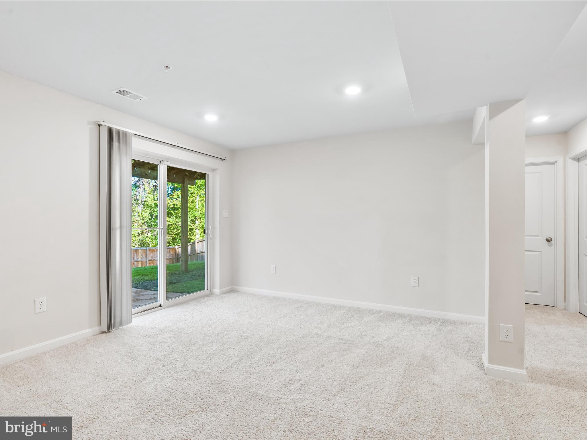 TUSCARORA CREEK - Residential