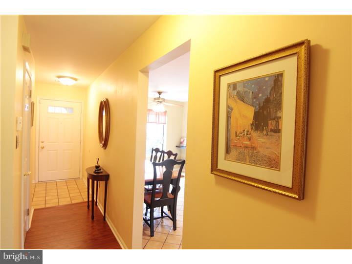 WALNUT HILL - Residential